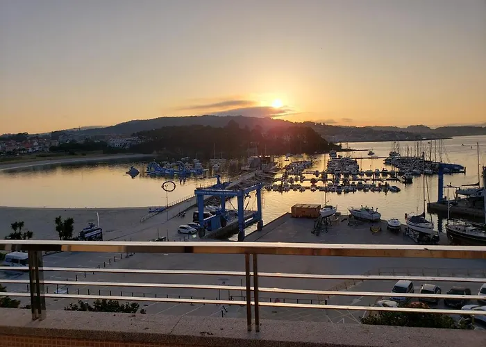 Atico Con Terrazas Y Vistas Al Mar Санхенхо